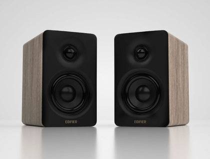 Edifier M60 CLASSIC OAK Product Deck | M series speakers